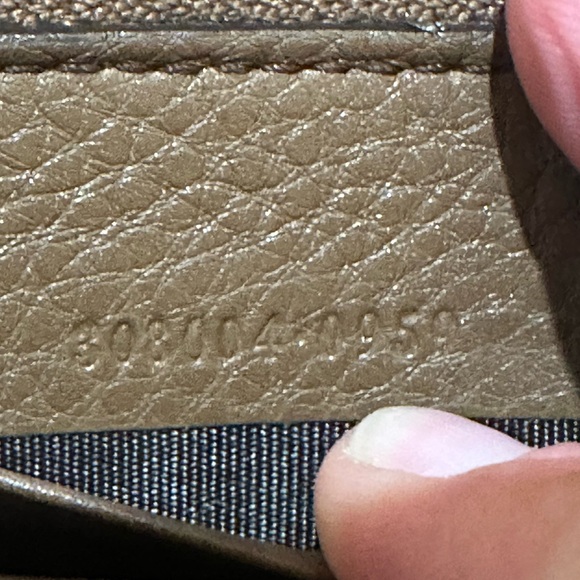 Gucci Soho Brown Zippy Wallet - Picture 14 of 16